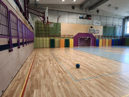 oš mv _ tribune in parket (6)